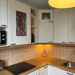 Haukilahti, 3 Rooms, Kitchen And Parking Place * إسبو