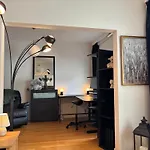 شقة Haukilahti, 3 Rooms, Kitchen And Parking Place *