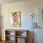 شقة Haukilahti, 3 Rooms, Kitchen And Parking Place إسبو