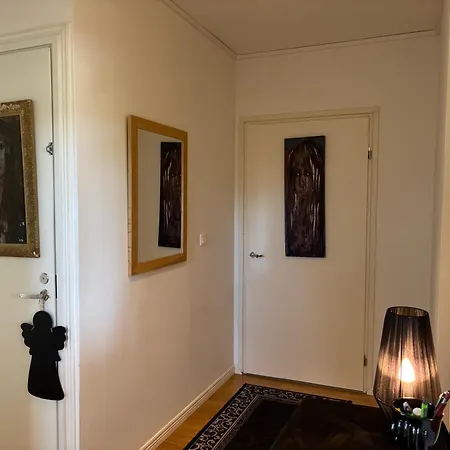 Haukilahti, 3 Rooms, Kitchen And Parking Place