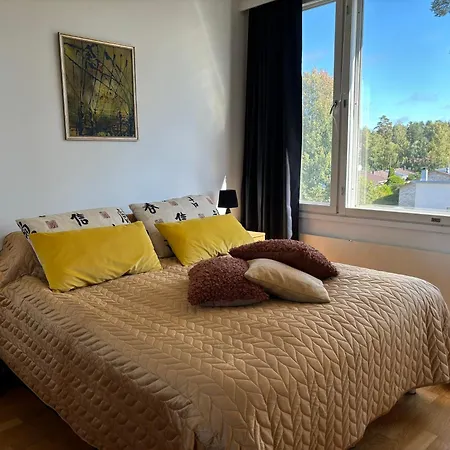 Haukilahti, 3 Rooms, Kitchen And Parking Place 公寓 艾斯堡